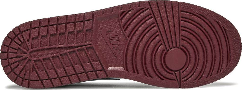 Soles of Nike Air Jordan 1 Low "Bordeaux" au.sell store