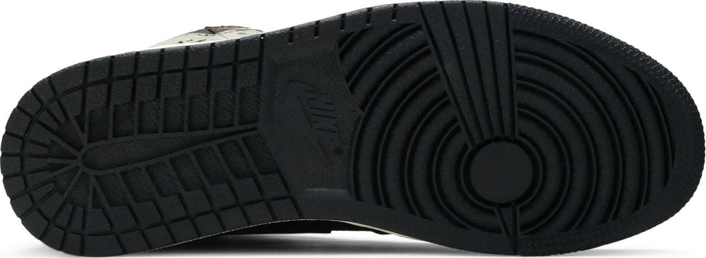 Soles of Nike Air Jordan 1 High "Patina" au.sell store