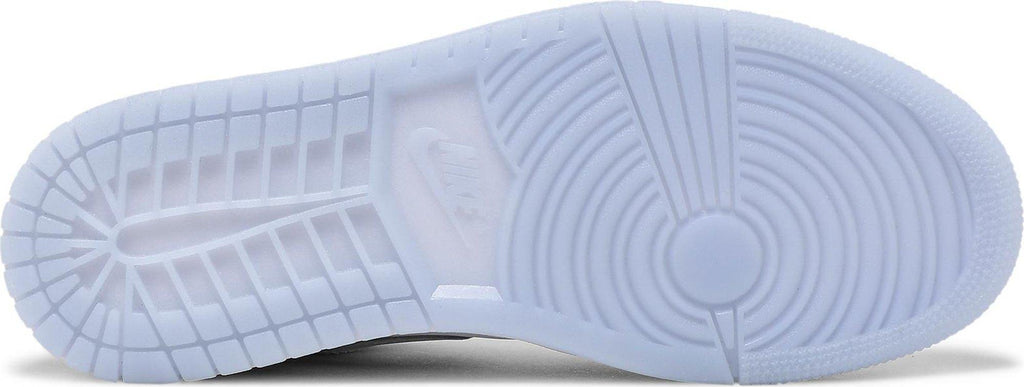 Soles of Nike Air Jordan 1 Low "Wolf Grey" (Women's) au.sell store