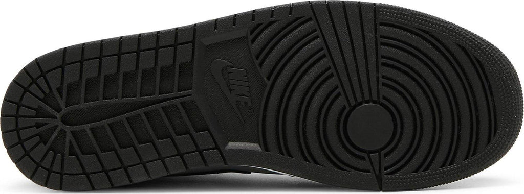 Soles of Nike Air Jordan 1 Mid "Shadow Red" au.sell store