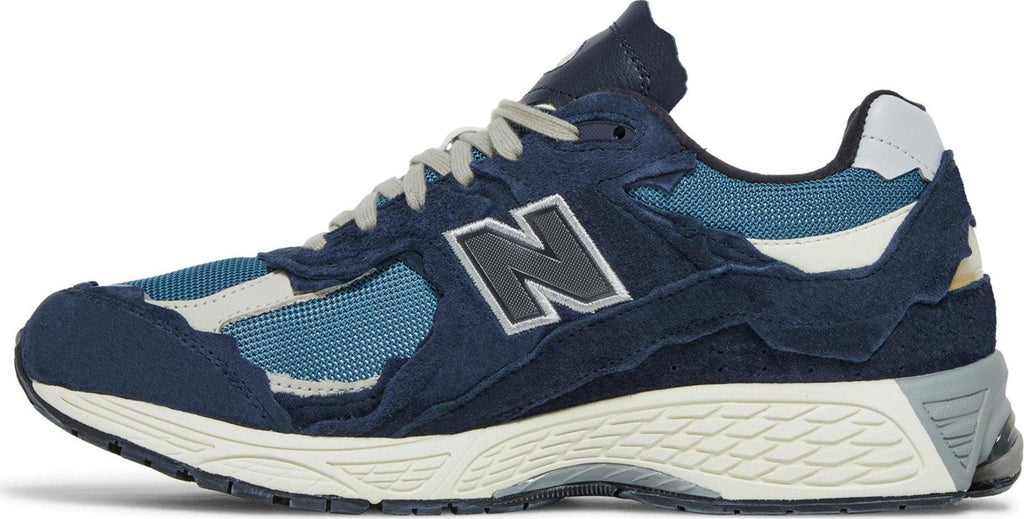 Side View New Balance 2002R "Protection Pack - Dark Navy" au.sell store
