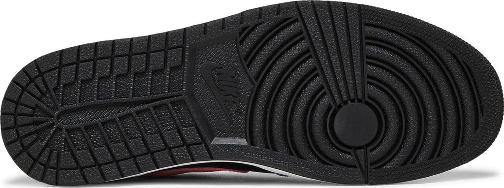 Soles of Nike Air Jordan 1 Low "Grey Fog Bleached Coral" au.sell store