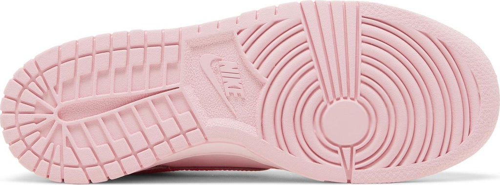 Soles of Nike Dunk Low "Triple Pink" (GS)  au.sell store