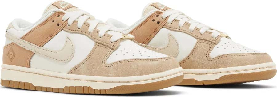 Both Sides of Nike Dunk Low "Australia" (Women's) au.sell store