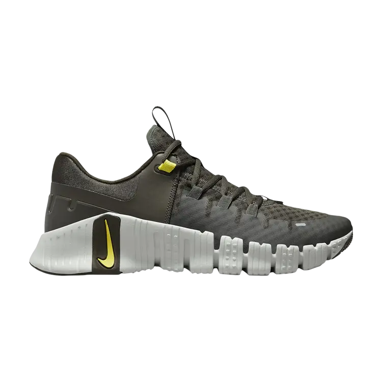 Nike Free Metcon 5 "Sequoia High Voltage" - Available in Australia at au.sell