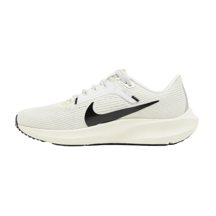 Purchase the Nike Air Zoom Pegasus 40 "Sail Black" (Women's) here at au.sell