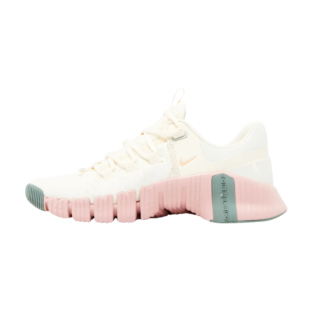 Purchase the Nike Free Metcon 5 "Pale Ivory Ice Peach" (Women's) at au.sell