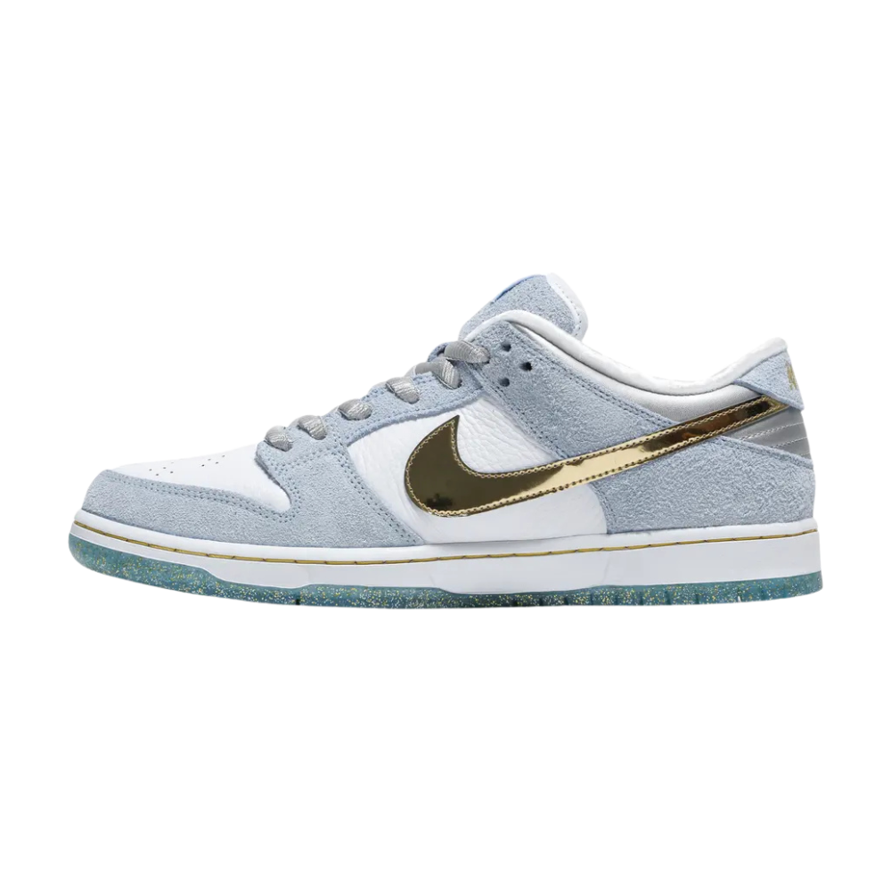 Purchase the Nike SB Dunk Low x Sean Cliver "Holiday Season" at au.sell store