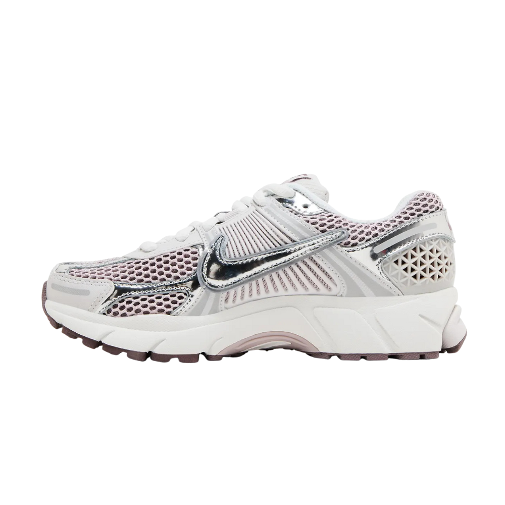 Discover the Nike Zoom Vomero 5 "Chrome Platinum Violet" (Women's)