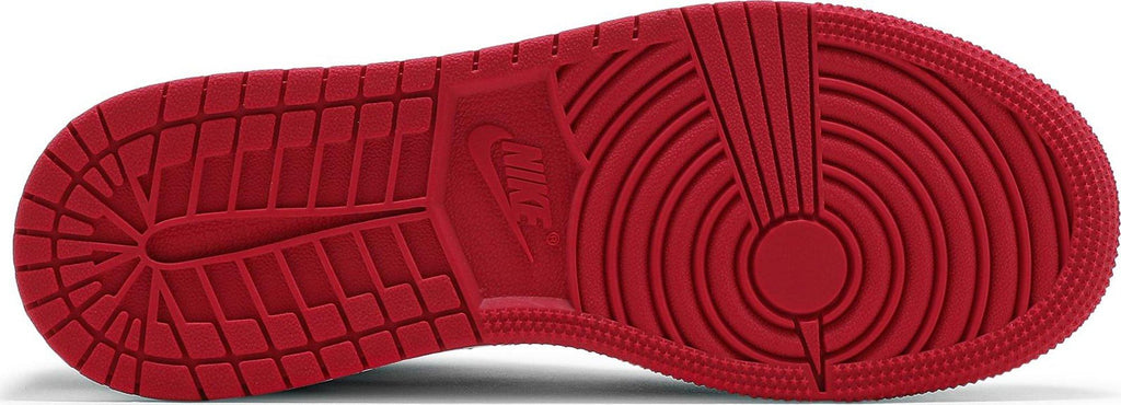 Soles of Nike Air Jordan 1 Mid "Very Berry" (GS) au.sell store