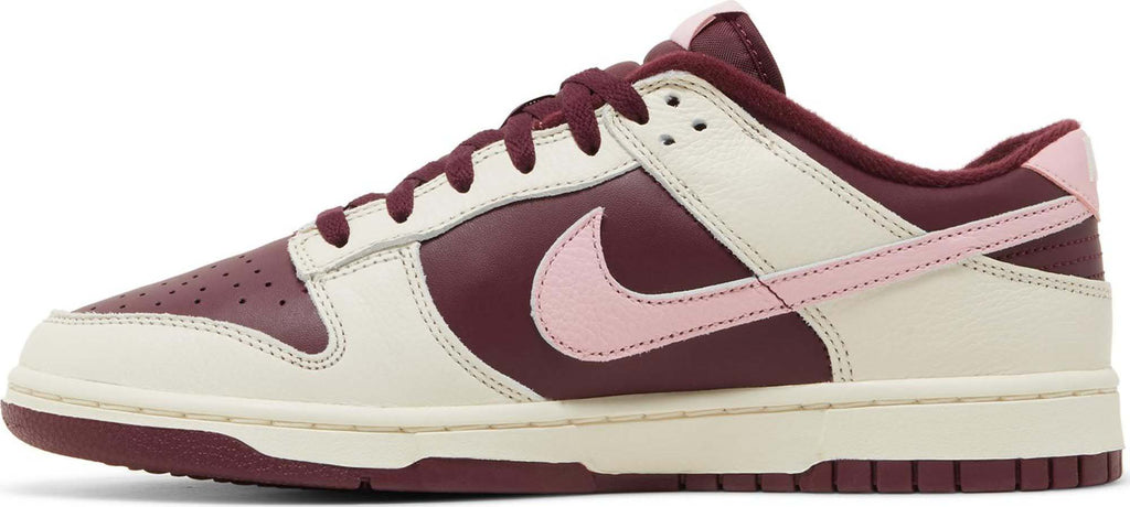 Side View Nike Dunk Low PRM "Valentine's Day" au.sell store